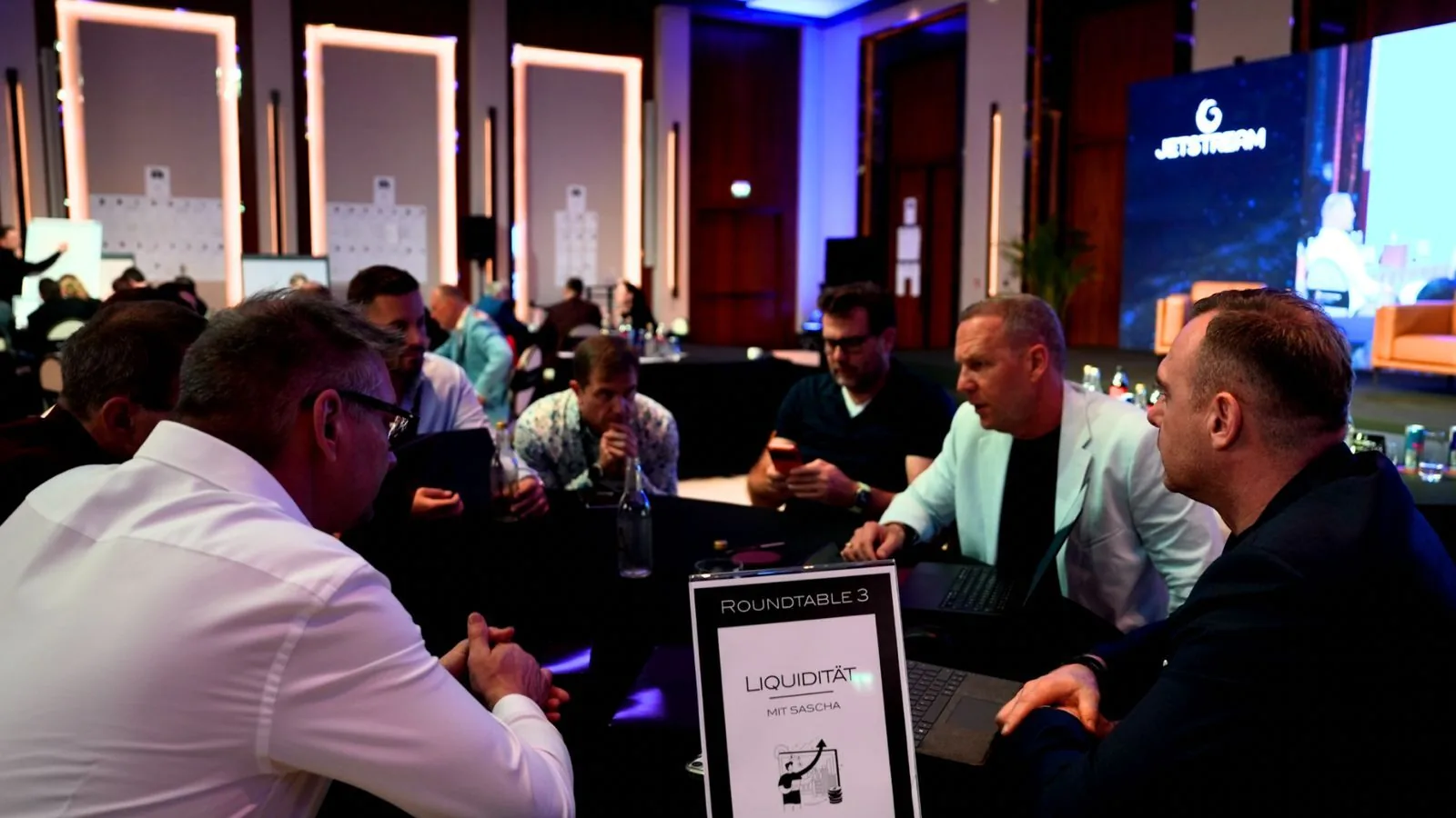 Roundtable of members at a Jetstream meeting